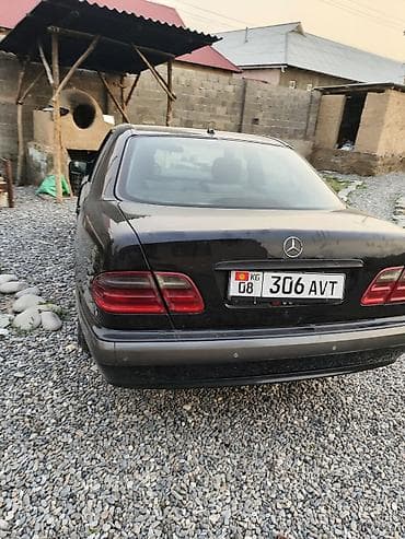 стоп w221: Mercedes-Benz E-Class: 2001 г., 2.2 л, Автомат, Дизель, Седан — 6