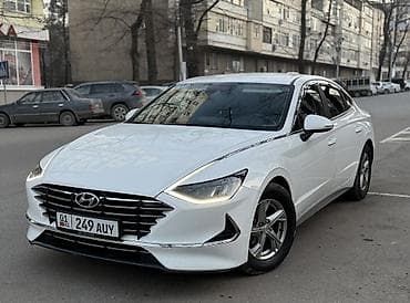 Hyundai Sonata: 2019 г., 2 л, Автомат, Бензин, Седан