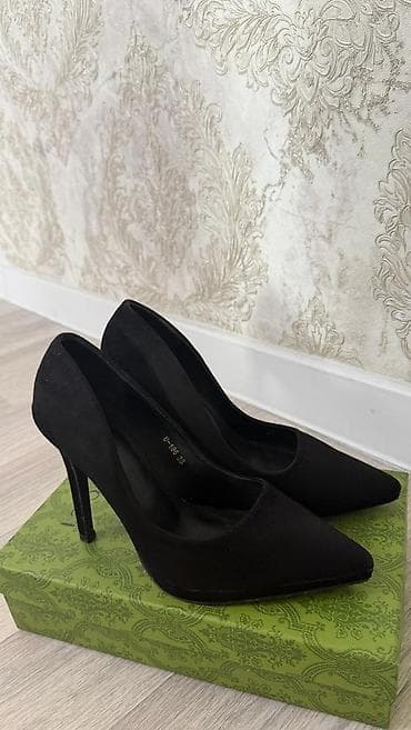 Туфли женские, покупала в Италии за 8500, размер 38, замша,в