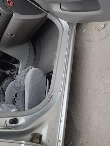 тайота 460: Toyota Corolla: 1997 г., 1.6 л, Механика, Бензин, Лифтбек — 8