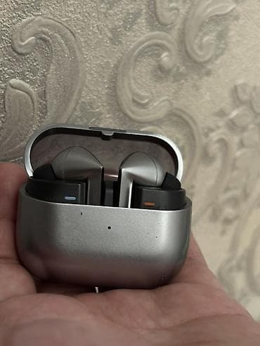 galaxy tab a: Беспроводные наушники Samsung Galaxy Buds3 Pro (модель на корпусе — 2