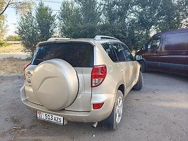 Toyota RAV4: 2006 г., 2 л, Автомат, Бензин, Кроссовер — 2