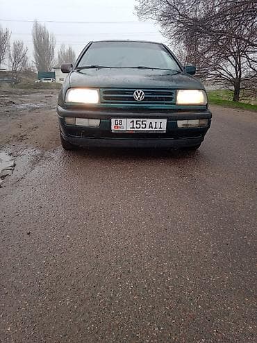 рама на скутер: Volkswagen Vento: 1995 г., Седан — 5