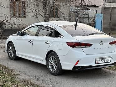 e class: Hyundai Sonata: 2018 г., Автомат, Бензин, Седан — 4
