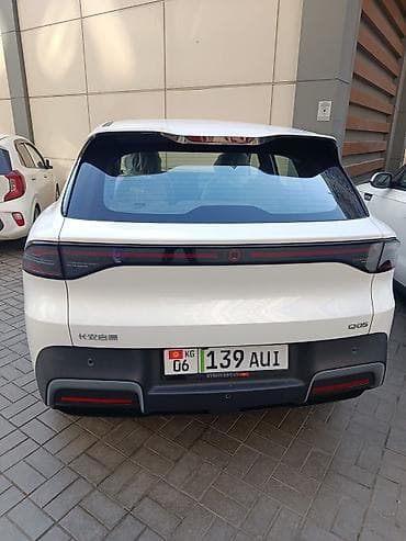 Транспорт: Changan Qiyuan Q05: 2026 г., Электромобиль, Кроссовер — 3