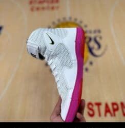 спортивное оборудование: Высокие кроссовки Nike для зала - Модель: высокие — 3