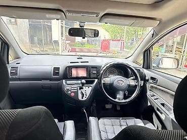 японский грузовик: Toyota WISH: 2003 г., 1.8 л, Автомат, Бензин, Универсал — 6