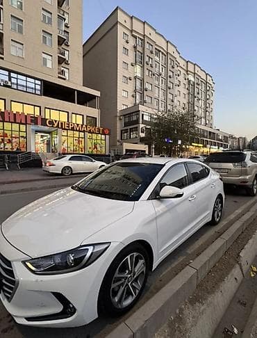 elantra luxe: Hyundai Elantra: 2018 г., 1.6 л, Автомат, Бензин, Седан — 3