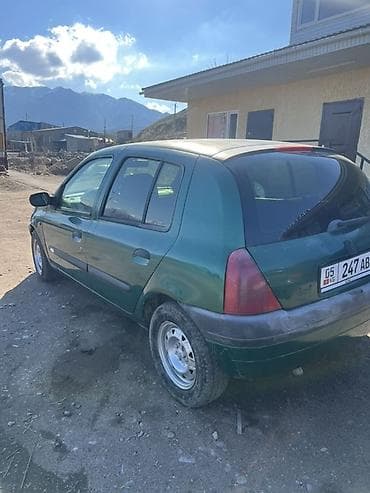Renault Clio: 2000 г., Хэтчбэк