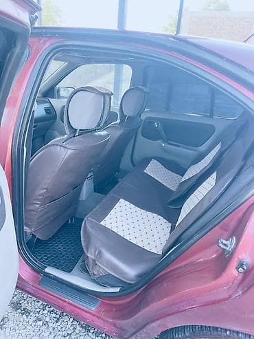 ram 1500: Nissan Primera: 2000 г., 2 л, Автомат, Бензин, Седан — 7