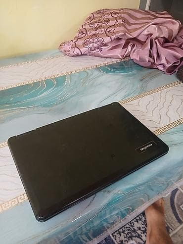 pad pro: Ноутбук eMachines (серия E) - Экран (наклейка 15.6” HD) - Процессор — 1