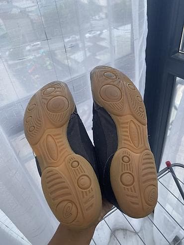 lining flex: Мужские кроссовки, 39, Asics, Б/у, цвет - Черный, Платная доставка, Самовывоз — 3