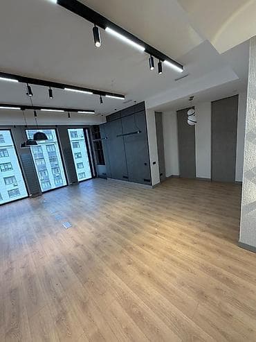 600: Аренда офисов, 64 м², В бизнес центре — 3