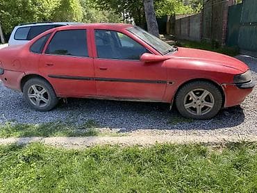 масло ош: Opel Vectra: 1999 г., 1.8 л, Кол менен иштөөчү, Бензин, Седан — 2