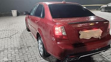 red cell: Chevrolet Lacetti: 2005 г., Механика, Бензин, Седан — 3