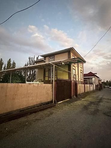 политех дом: Продается двухэтажный жилой дом с огражденным участком и широкими — 4
