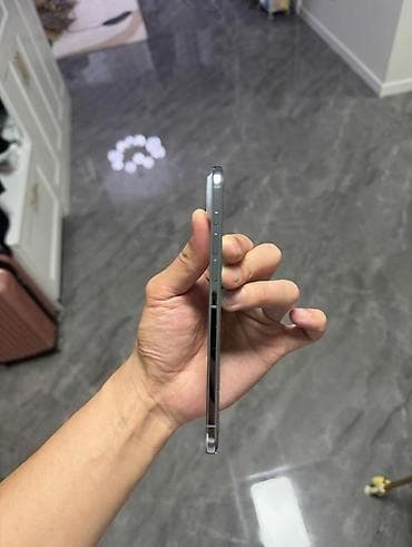 телефон новий: IPhone Air, 256 ГБ, Кабель, Коробка, 100 % — 3