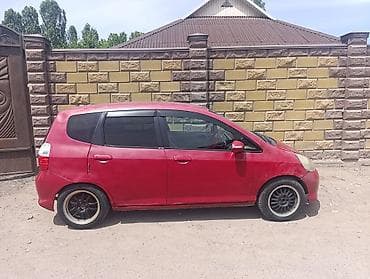 sorento 3: Honda Fit: 2005 г., 1.3 л, Автомат, Бензин, Хэтчбэк — 2