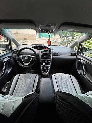 купить багажник бокс на крышу бу: Toyota Verso: 2013 г., 1.6 л, Механика, Бензин, Универсал — 9