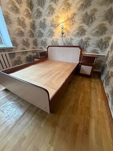 Мебельные гарнитуры: Кровать с изголовьем + две прикроватные тумбы - Размер спального — 2
