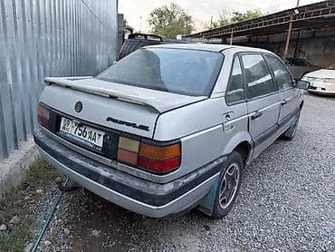 golf 2: Volkswagen Passat: 1989 г., 1.8 л, Механика, Бензин, Седан — 3