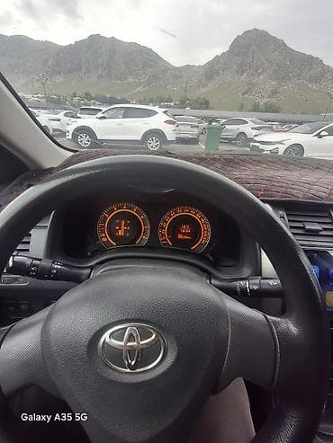 215 65 16 с: Toyota Corolla: 2009 г., Механика, Седан — 3