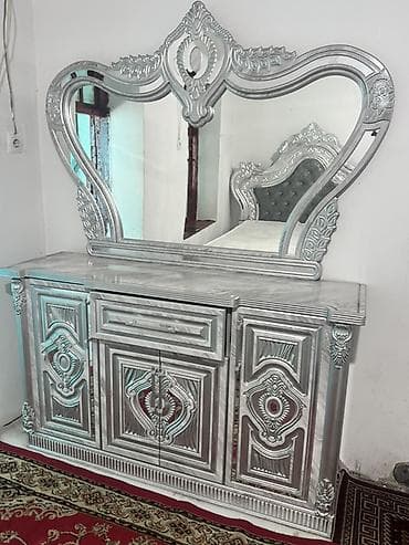на дордое: Спальный гарнитур, Двуспальная кровать, Шкаф, Комод — 3
