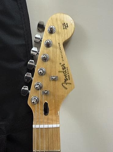 гитара johnson: Электрогитара Fender USA. Основные характеристики: - Корпус: форма — 4