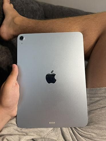 ipad 2024: Apple iPad (серебристый), серия с плоскими гранями и магнитным Smart — 4