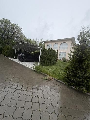 Посуточная аренда: 120 м², 3 комнаты — 6