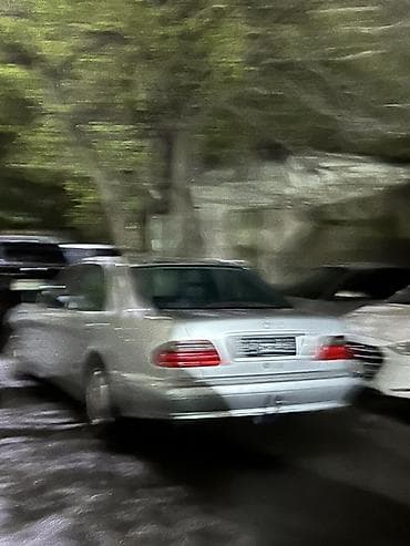 bmw e90: Mercedes-Benz E-Class: 2002 г., Дизель, Седан — 3