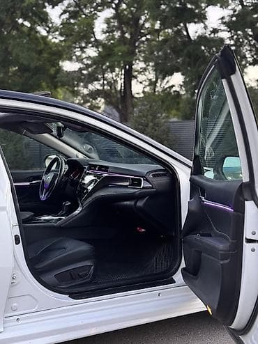 corolla s: Toyota Camry: 2018 г., 2.5 л, Автомат, Бензин, Седан — 9