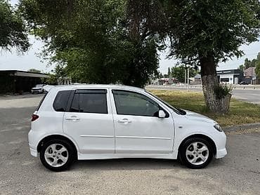 Mazda: Mazda Demio: 2004 г., 1.5 л, Автомат, Бензин, Фастбек — 7