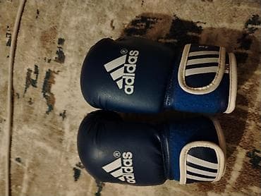 сороконожки adidas: Детские боксерские перчатки adidas, 2 oz до 9лет - Размер/вес: 2 oz — 3