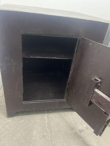 max safe: Металлический шкаф/сейф для хранения - Материал: сталь, окраска — 3