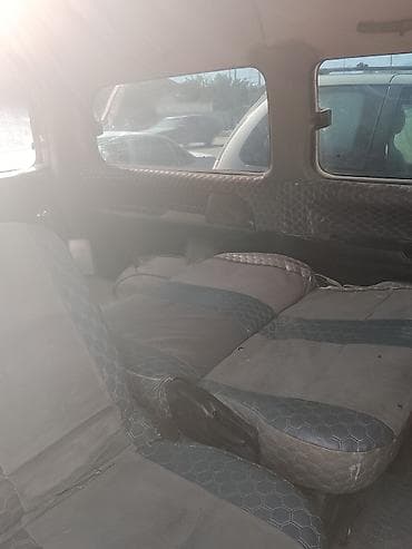 мазда бусик: Hyundai H-1: 1997 г., 2.5 л, Механика, Дизель, Минивэн — 4