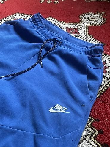 футболки реал мадрид бишкек: Мужской спортивный костюм, S, Nike, Б/у, цвет - Синий — 2