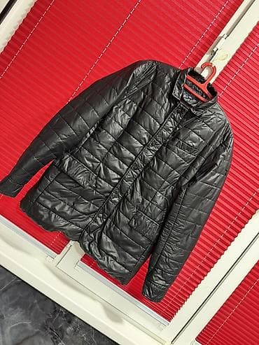 стёганая куртка: Легкая мужская стеганая куртка - Цвет: черный, матовый блеск - Крой — 1