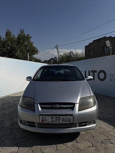 Продажа авто: Chevrolet Aveo: 2008 г., 1.4 л, Механика, Бензин, Хэтчбэк — 3