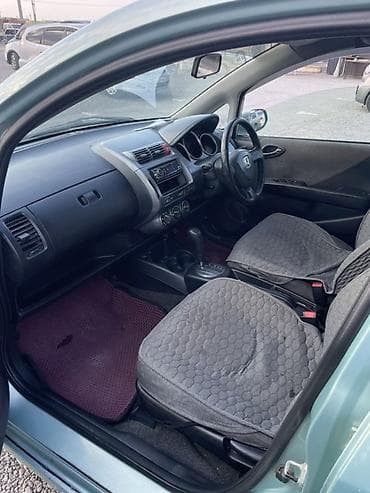 фит сатып алам: Honda Fit: 2002 г., 1.3 л, Автомат, Бензин, Хэтчбэк — 4