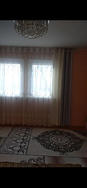 сдаю ком: 60 м², 3 комнаты, Забор, огорожен — 4