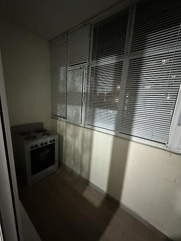 Недвижимость: 1 комната, 36 м², Джал мкр (в т.ч. Верхний, Нижний, Средний) 106 серия, 7 этаж, Евроремонт — 2
