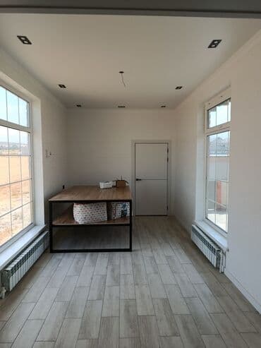 снять большой дом на сутки: 200 м², 6 комнат, Забор, огорожен — 9