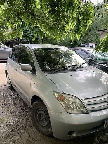 Унаа сатуу: Toyota Ist: 2002 г., 0.3 - engine capacity л, Автомат, Хетчбек — 4