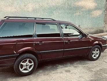 Унаа: Volkswagen Passat Variant: 1990 г., 1.8 л, Кол менен иштөөчү, Бензин, Универсал — 4
