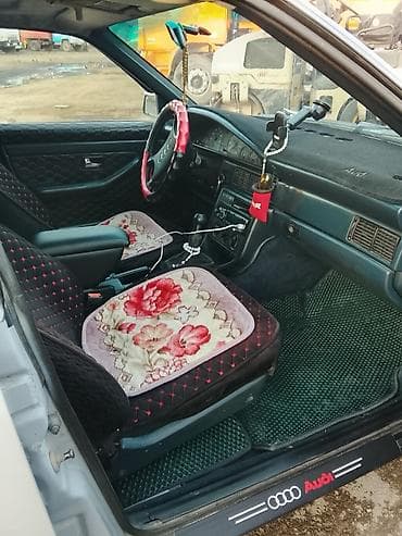 bcd com: Audi 100: 1988 г., 1.8 л, Механика, Бензин, Седан — 3