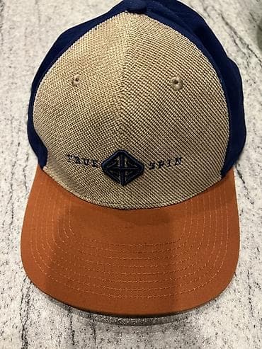 Кепка, Козырек: Прямой, С вышивкой — 1