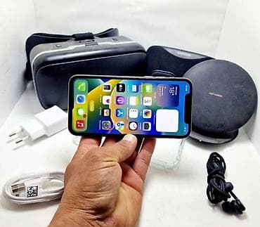iphone 1e: IPhone 11 Pro, Б/у, 64 ГБ, Золотой, Зарядное устройство, Защитное стекло, Чехол, 100 % — 1