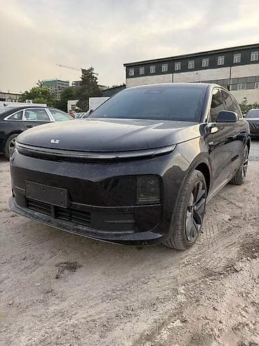 гибрит: Lixiang L6: 2025 г., Автомат, Гибрид, Кроссовер — 2
