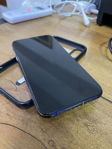 Техника и электроника: IPhone Xs, 256 ГБ, цвет Space Gray Айфон Хс 256 Гб 76 АКБ (не — 10